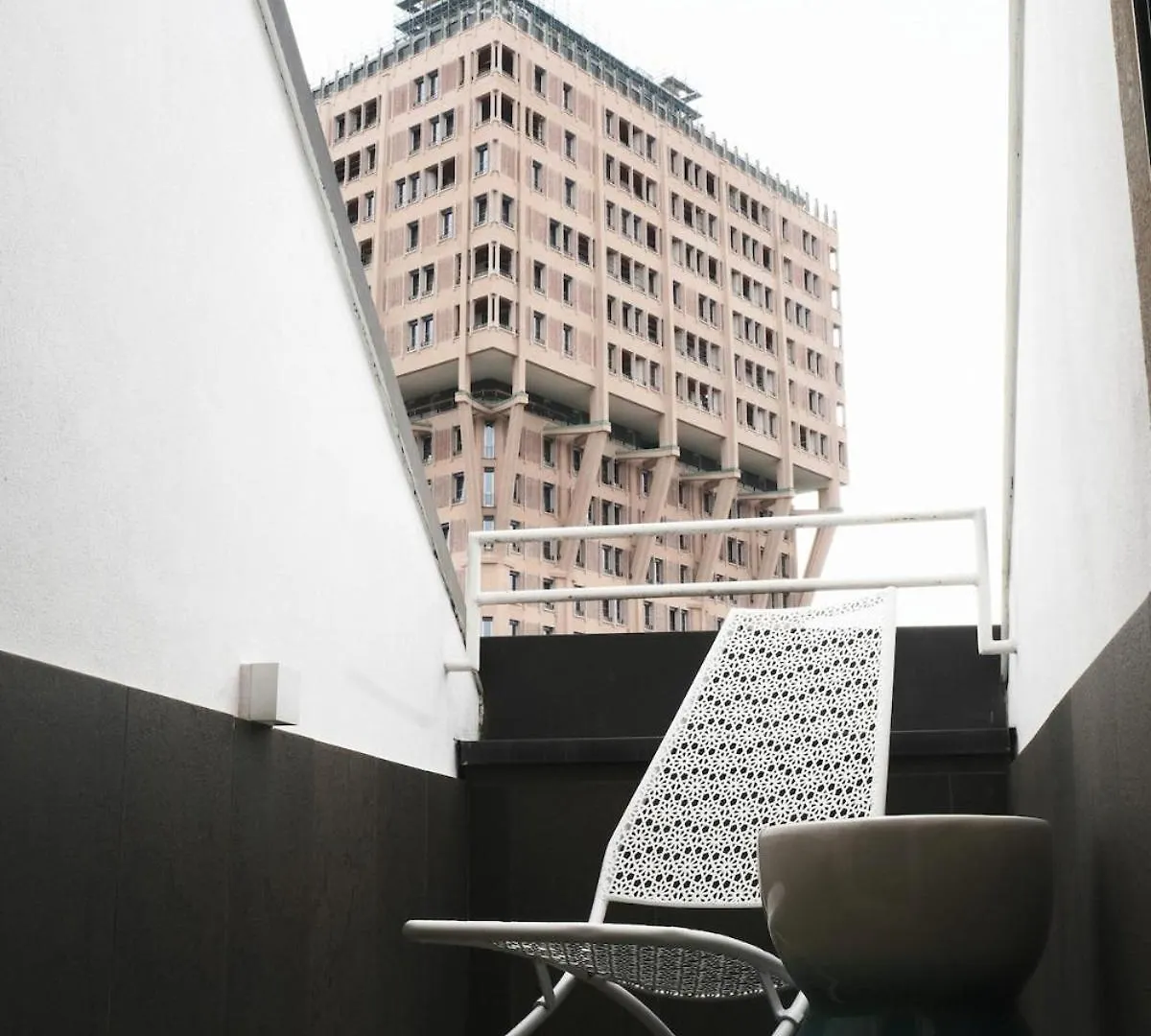 Apartment Comecasa 2 Bedrooms 5 Min Walk From Duomo Milan